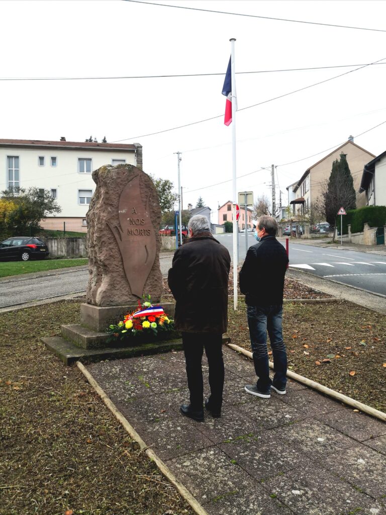 Monument aux morts 11 novembre 2020